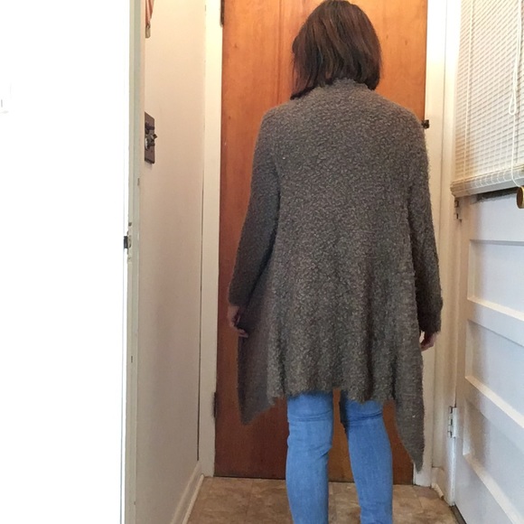 S Left New Popcorn Cardigan - Picture 2 of 9